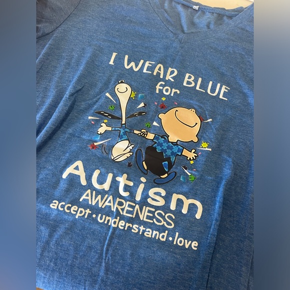 Snoopy Autism Awareness tshirt 2XL - Picture 1 of 1